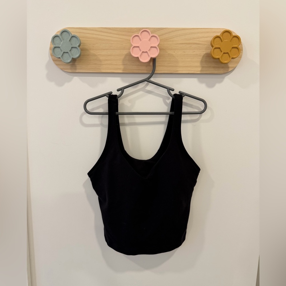 Lululemon women’s black athletic tank